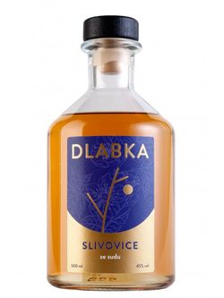 Dlabka Slivovice ze sudu 45% 0,5l